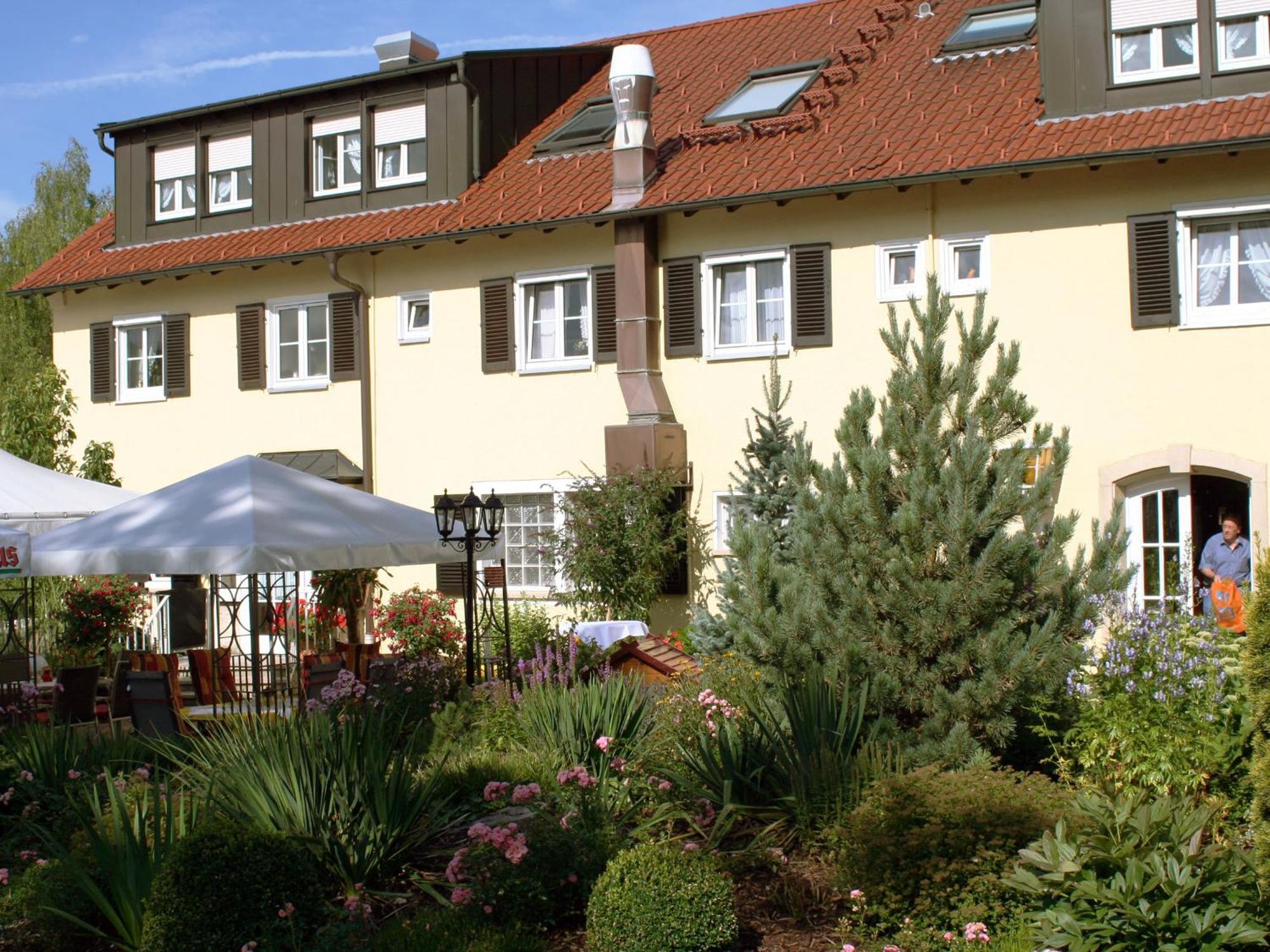 Hotel Garni In Der Breite Albstadt Exterior photo